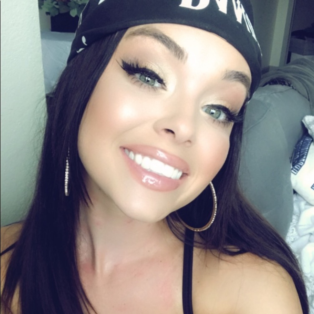 Meet your Posher, Bre